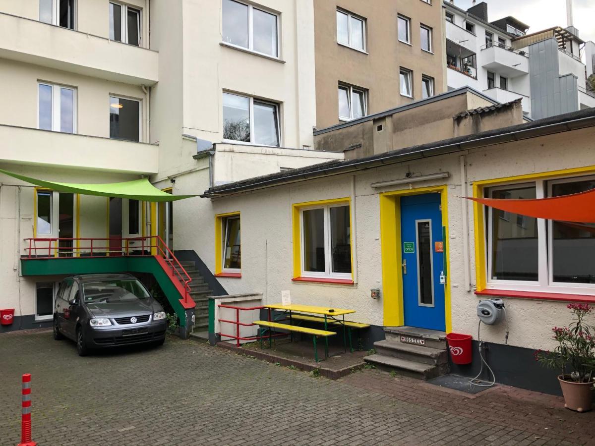 Backpackers Duesseldorf - Self Check-In Hostel Ngoại thất bức ảnh
