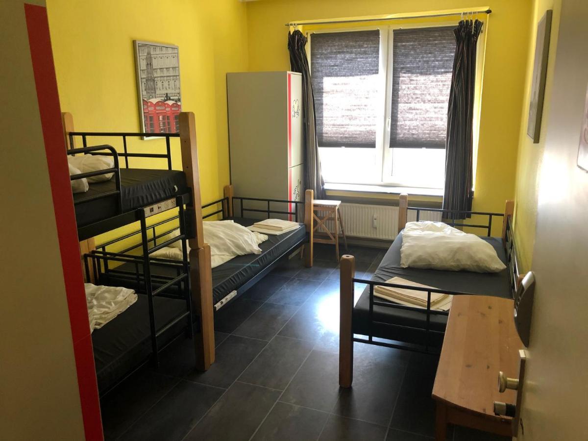 Backpackers Duesseldorf - Self Check-In Hostel Ngoại thất bức ảnh